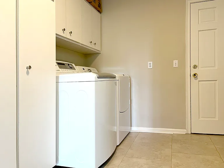 4318 Blue Heron Dr — Photo 16
