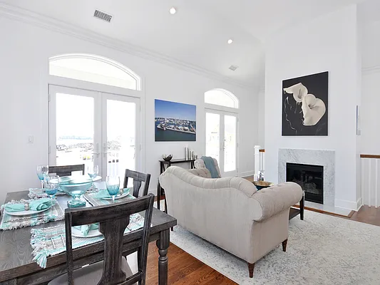 Sold by McClellan Sotheby's International Realty | media 23