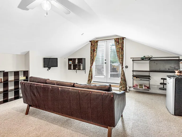519 Rankin St NE — Photo 23