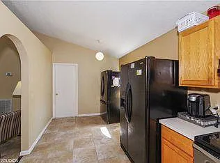 4128 Stonefield Dr — Photo 5