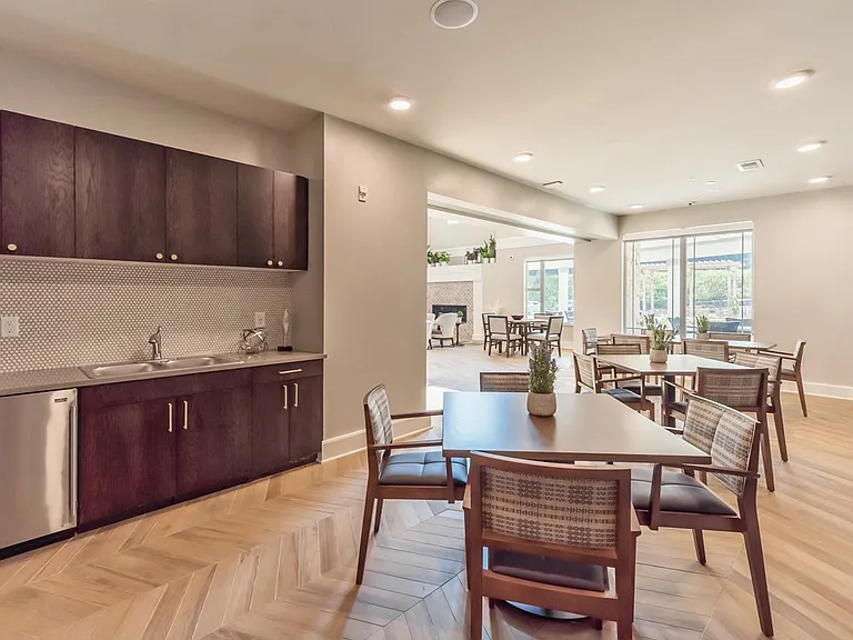 Covington Crossings 55+ Senior Living — Photo 11