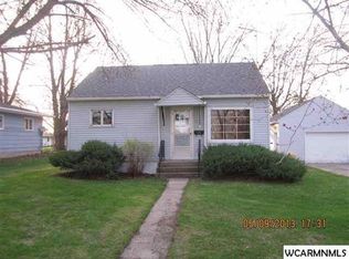 314 N 2nd Ave E, Truman, MN 56088