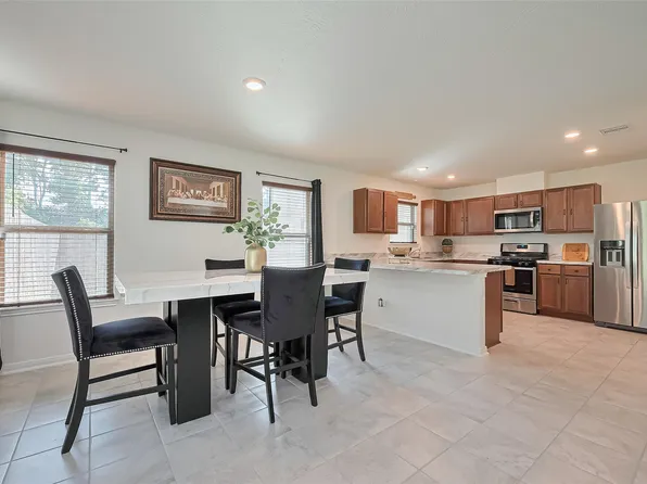 766 Hardwood Grove Ct, Houston, TX 77090