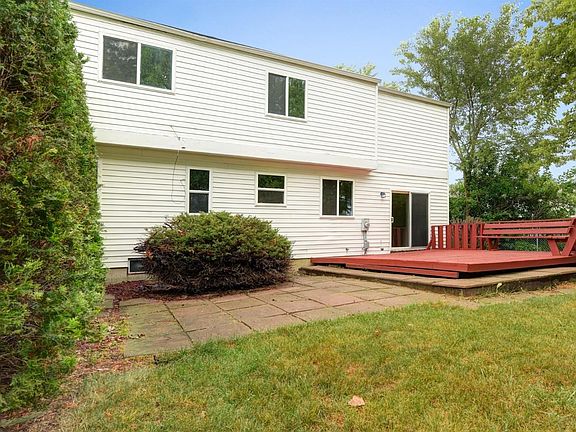 3rd image of 5471 Grayfield Cir