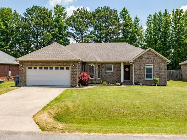 131 Hunter Cir, Beebe, AR 72012