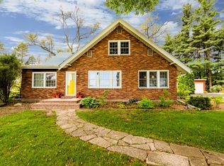 7532 Stevensville Baroda Rd, Stevensville, MI 49127