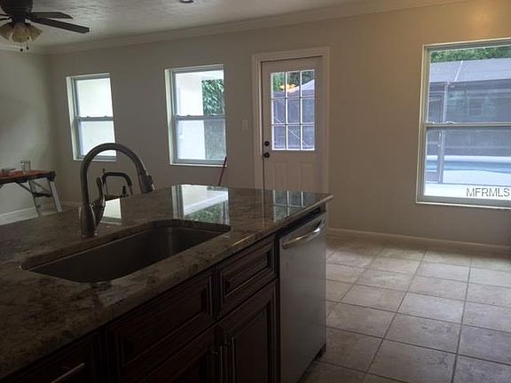 4th image of 2108 Ramblewood Ct