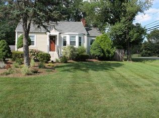 6600 Pine Rd, Alexandria, VA 22312