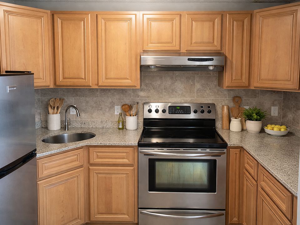 1st image of 7 Central St #205