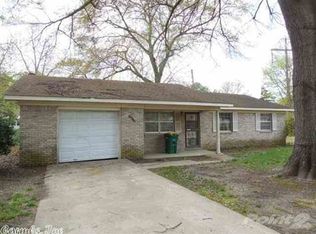 6701 Juniper Rd, Little Rock, AR 72209