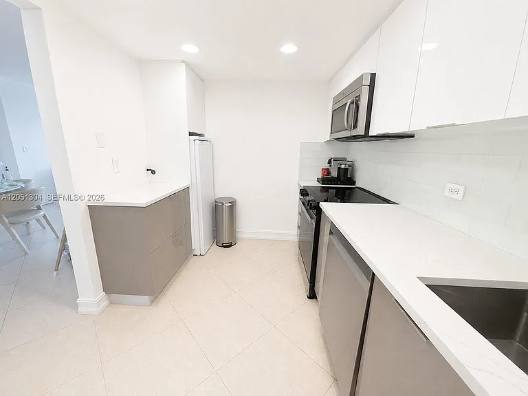 20505 E Country Club Dr #537 — Photo 7