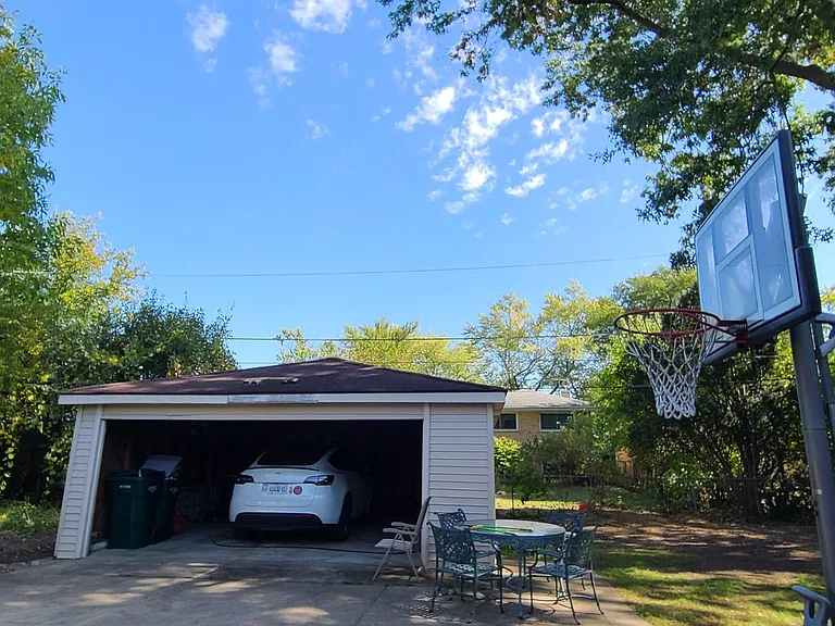 724 Laporte Ave — Photo 3