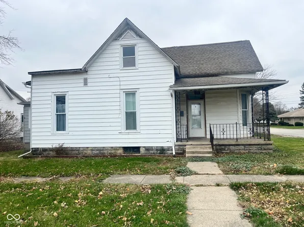 107 E 3rd St, Fowler, IN 47944