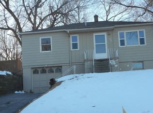 3874 N 65th St, Omaha, NE 68104