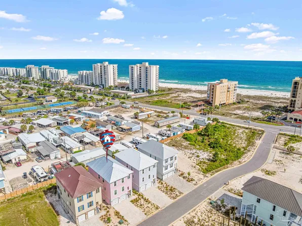 208 Clipper Dr, Perdido Key, FL 32507