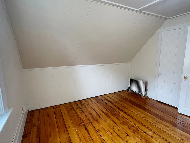 6 Maple St — Photo 22
