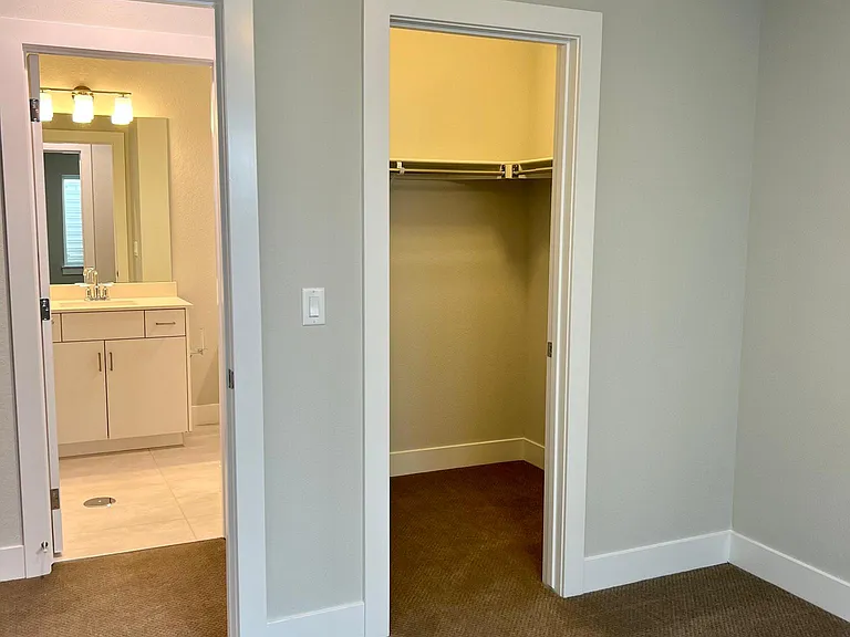 Downstairs 4th Bedroom.