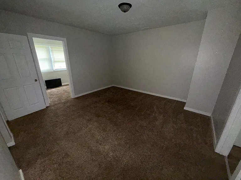 331 N Temple Ave #D — Photo 4