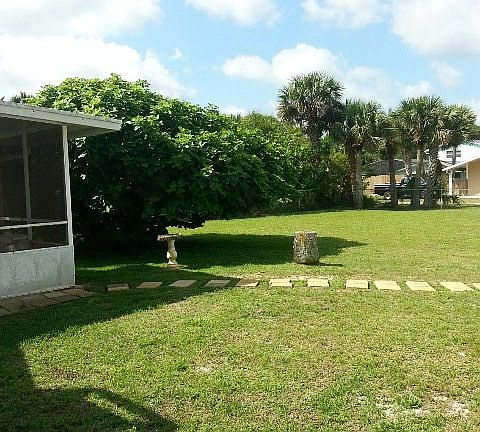 2nd image of 2104 S Daytona Ave