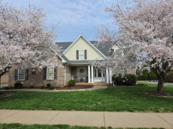 329 Roseberry Cir, Bowling Green, KY 42104