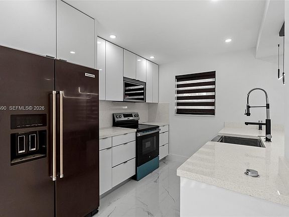 4th image of 6206 SW 136th Ct APT A101