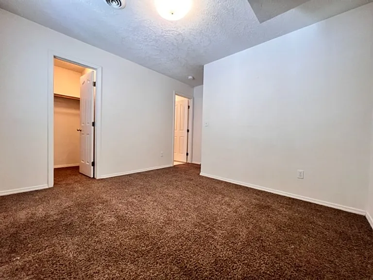 Stephen - 2238 — Photo 11