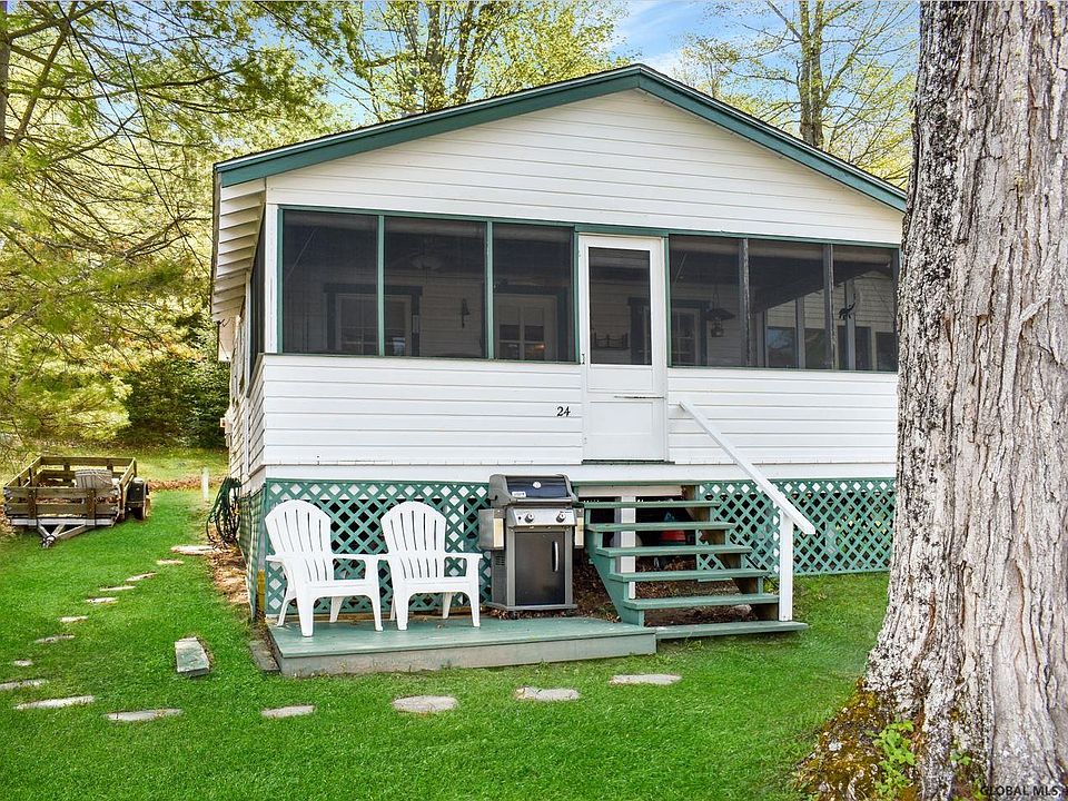 1st image of 24 Cabin Colony Ct