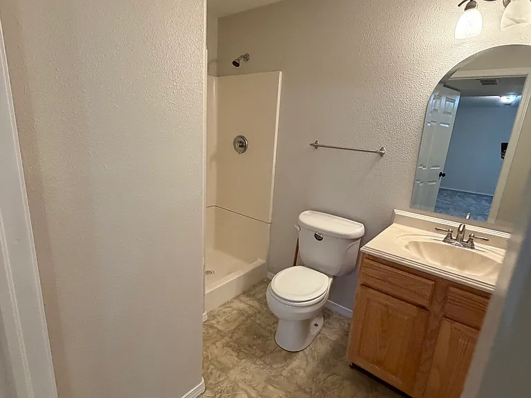 5843 Butterfield Dr — Photo 13