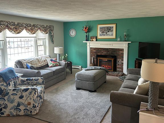 5th image of 22 Frost Avenue