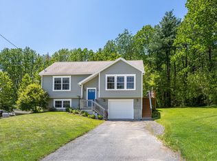 13 Daggett St, Portland, ME 04103