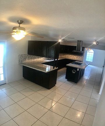 5th image of 4102 Morelia Ave