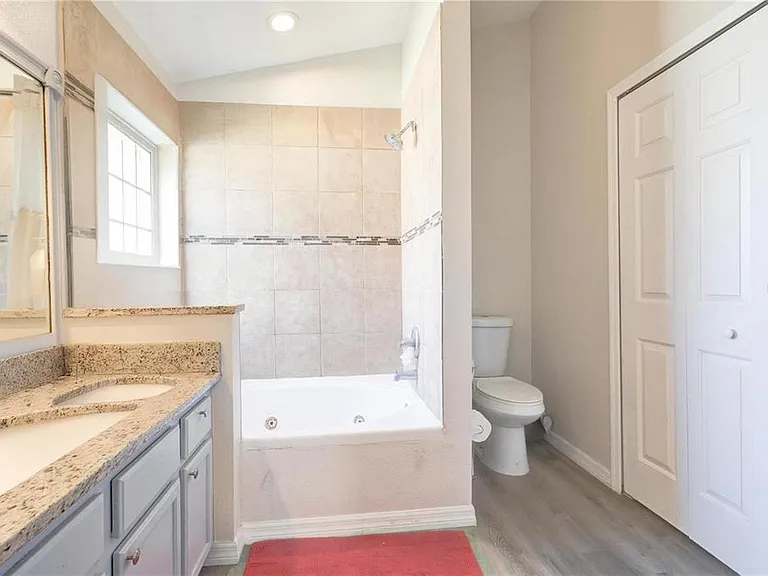 1014 Prey Ct — Photo 12