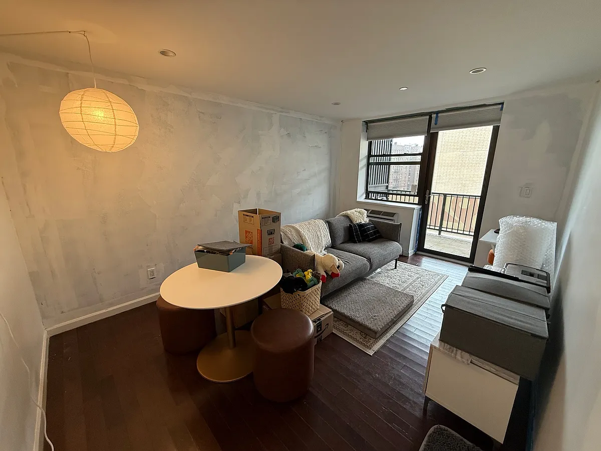 Building Photo - 45 Hinckley Pl #5C