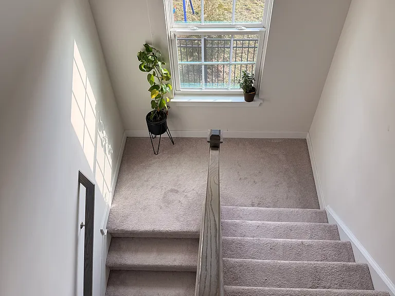 3841 Pitchers Ln — Photo 2