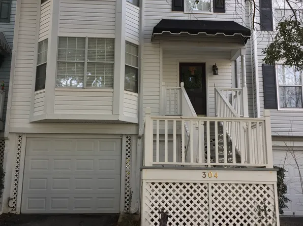 270 Hillcrest Rd APT 304, Mobile, AL 36608