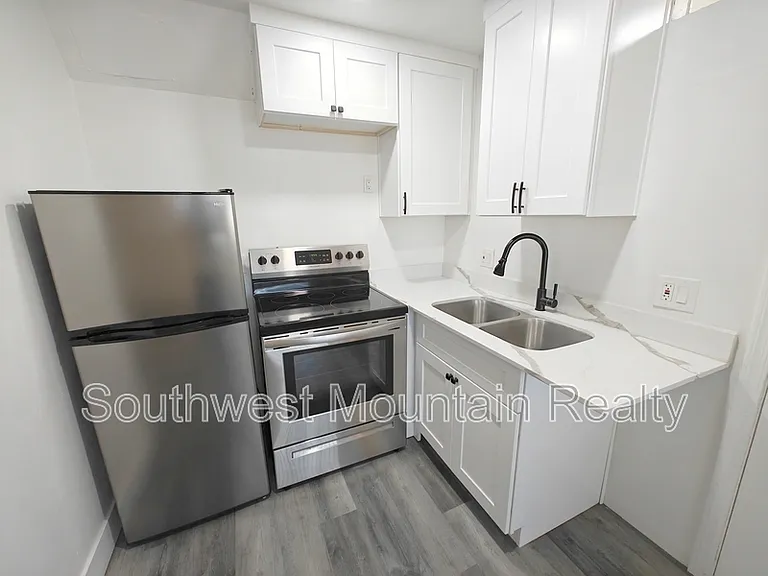7122 N 48th Ave #5A — Photo 7