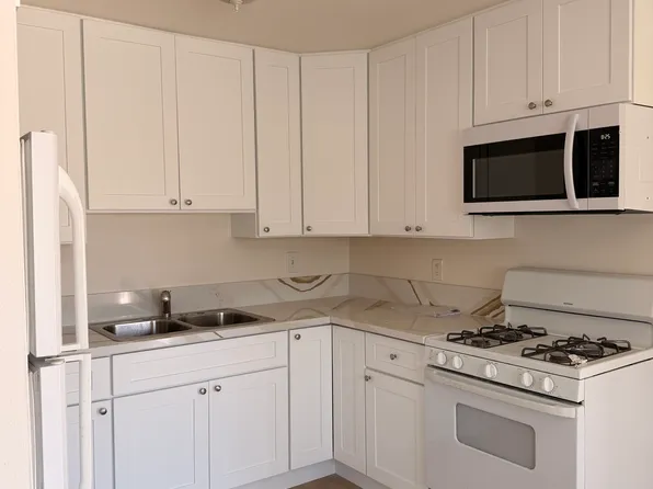 504 E Lexington Ave E, El Cajon, CA