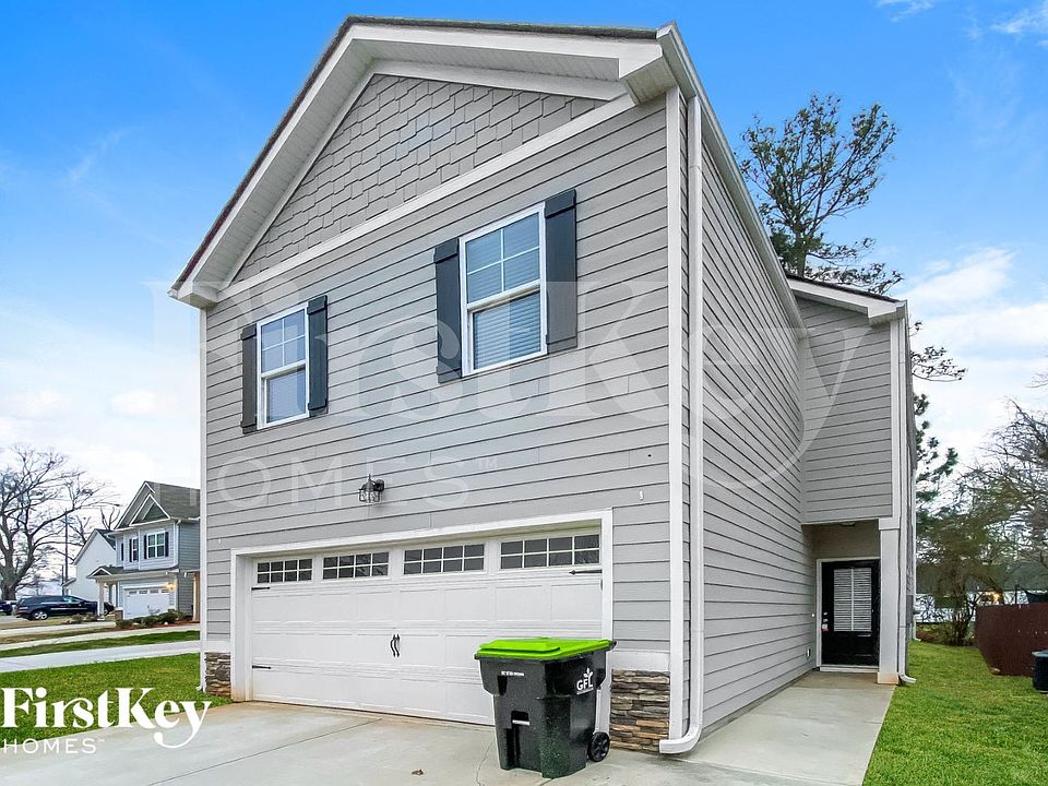 1st image of 107 Preserve Dr