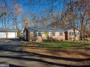 37250 Tanyard Dr, Mechanicsville, MD 20659