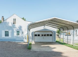 203 Maple Ave, Colonial Heights, VA 23834