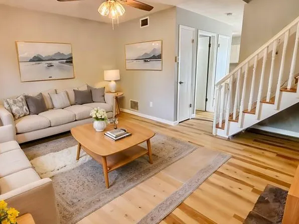 823 N Cherry St Unit 1, Ofallon, IL 62269