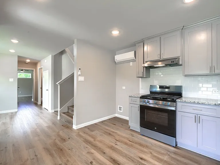 321 Fagg Dr #A — Photo 3