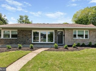 28 Edgemoor Rd, Cheltenham, PA 19012