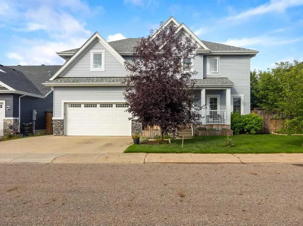 141 E Beaverglen Close, Wood Buffalo, AB T9H 2V4