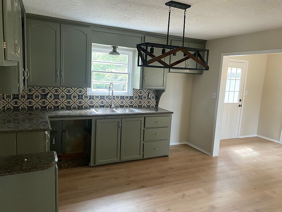 2397 S Us Highway 287, Decatur, TX 76234 Zillow