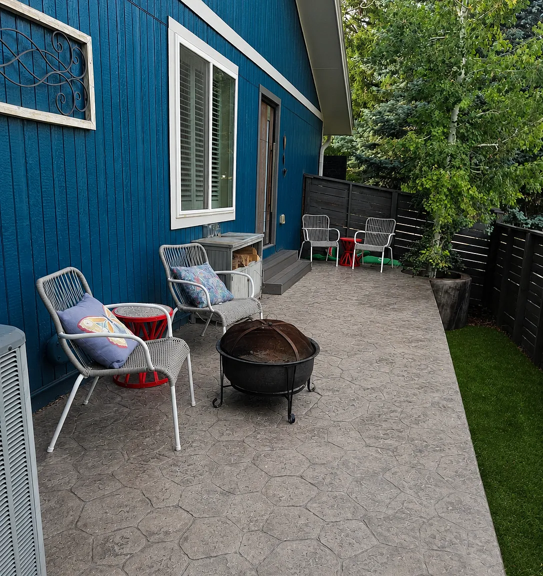 4 bed, 3.5 bath, 3536 sqft, $4,500 — Photo 1