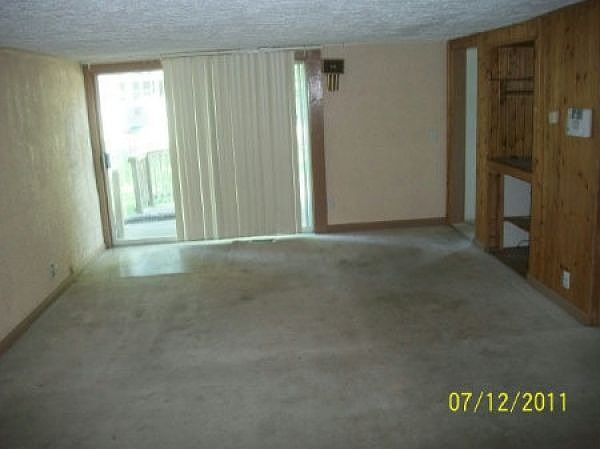 2nd image of 110 Denver St