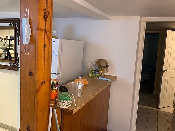 3rd image of 11 Frances Pl #1