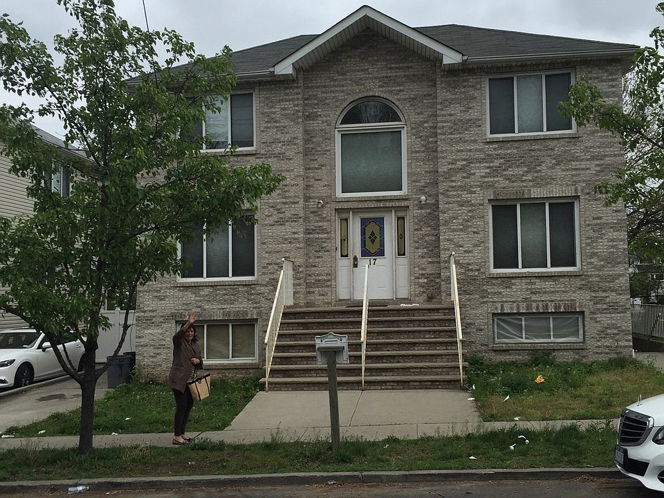 1st image of 17 South Ave #2