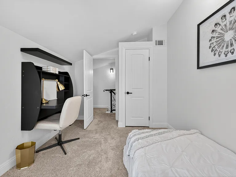 56B Surfside Ave — Photo 41